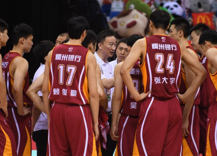 职业篮球赛最新战报：浙江队意外取得连胜良机