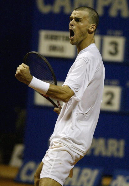 连胜终结！巴西队网球赛事中意外逆转获胜