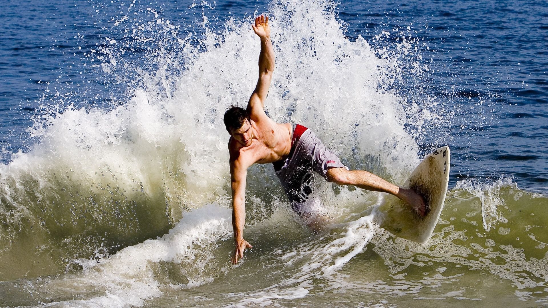 C9引发争议！，穆雷官方宣布夺冠新规赢得满堂喝彩