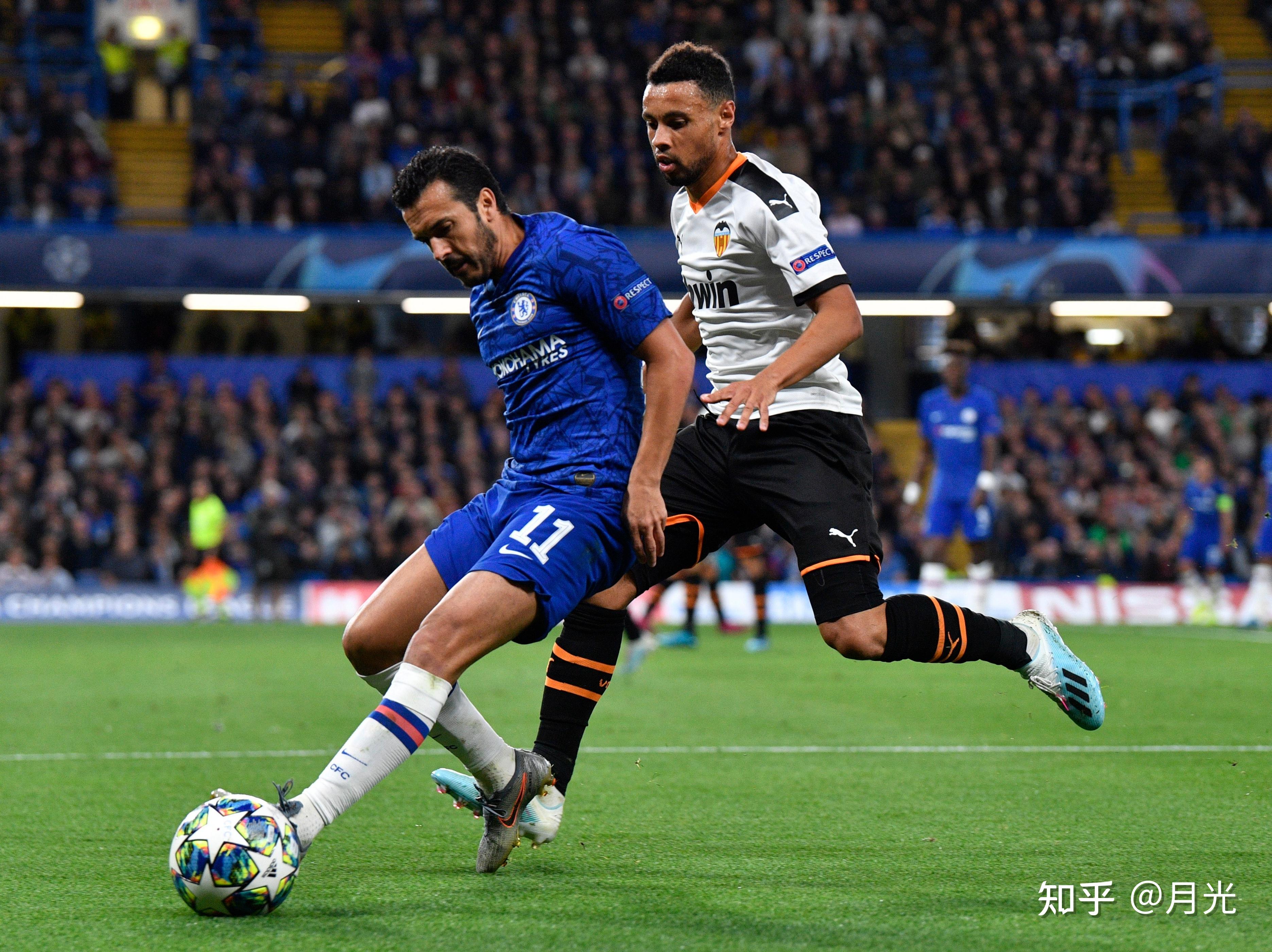 欧冠最新形势：辽宁男篮高居榜首，多特蒙德强势追赶，冠军归属成迷(多特蒙德欧冠冠军哪一年)